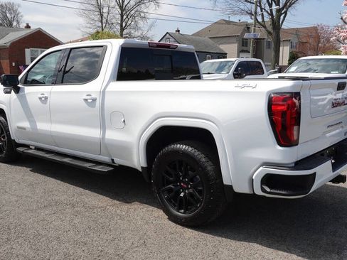 Used 2025 GMC Sierra 1500 Elevation w/ Elevation Premium Package AWD/4WD image 3