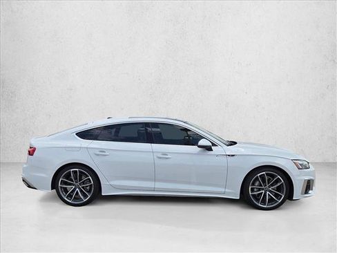 Used 2022 Audi A5 2.0T Premium Plus AWD/4WD image 4