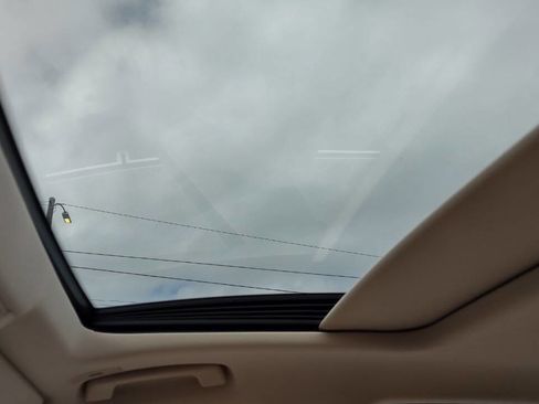 Used 2014 BMW 740Li image 35