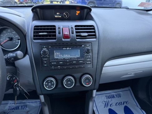 Used 2015 Subaru Forester 2.5i Premium w/ All-Weather Package AWD/4WD image 21