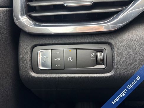 Used 2026 GMC Acadia Elevation w/ Black Edition image 18