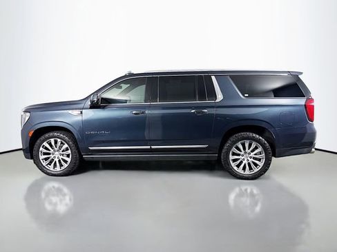 Used 2022 GMC Yukon XL Denali image 4