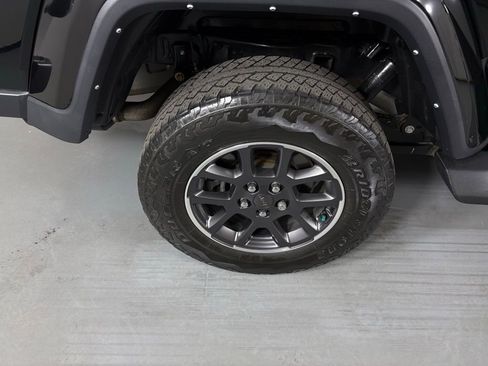 Used 2022 Jeep Gladiator Sport AWD/4WD image 12