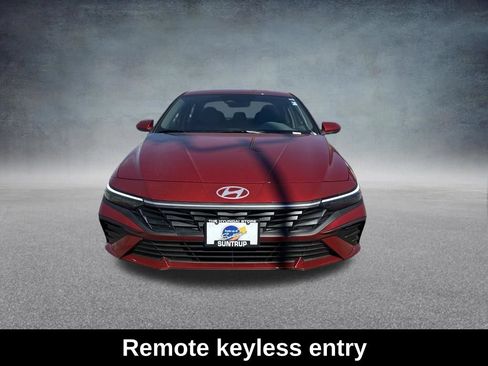 Used 2026 Hyundai Elantra SE FWD image 10