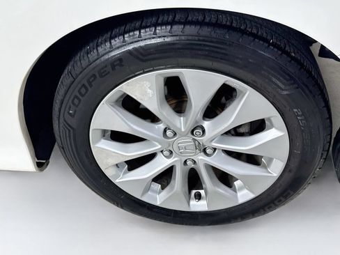 Used 2013 Honda Accord EX image 36