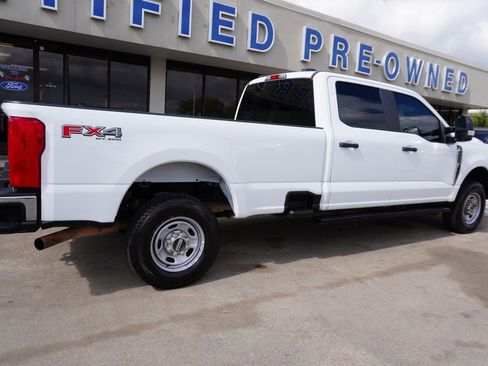 Used 2023 Ford F250 XL w/ FX4 Off-Road Package image 6
