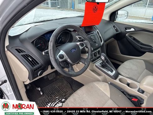 Used 2014 Ford Focus SE w/ Interior Protection Package image 12