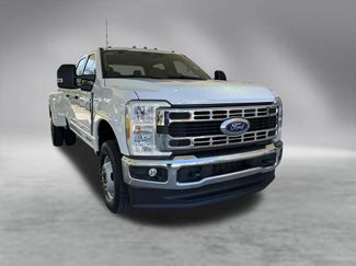 Used 2024 Ford F350 XLT w/ FX4 Off-Road Package AWD/4WD video 2