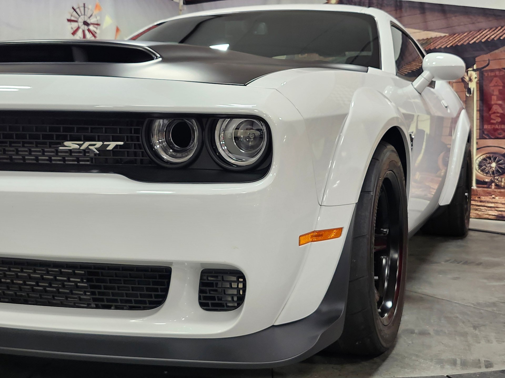 Used 2018 Dodge Challenger SRT Demon RWD image 9