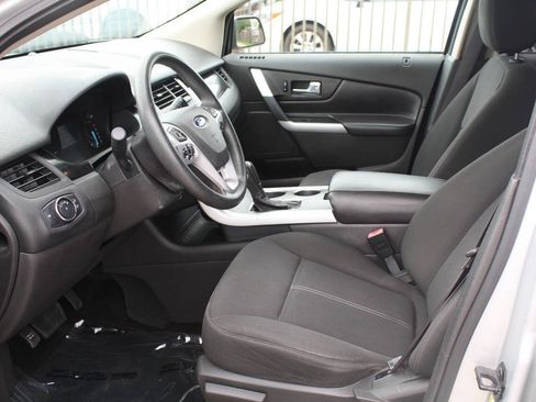Used 2013 Ford Edge SE AWD/4WD image 6