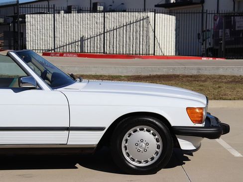Used 1988 Mercedes-Benz 560 SL image 44