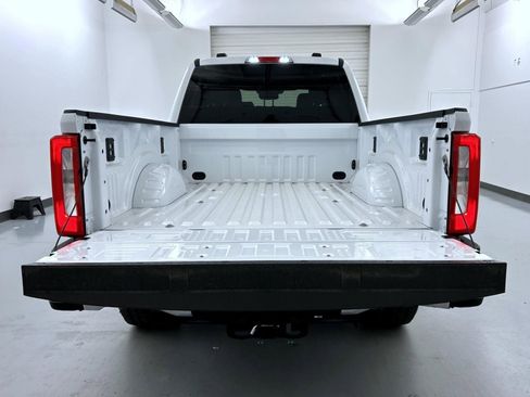 New 2026 Ford F250 XLT w/ FX4 Off-Road Package image 21