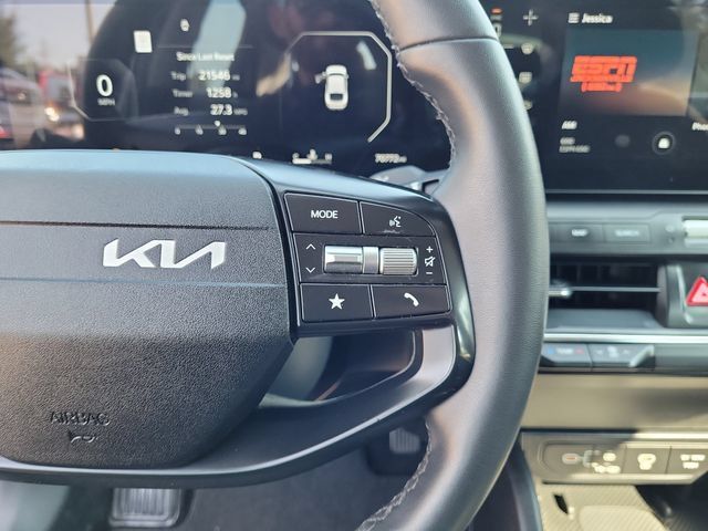 Used 2025 Kia K4 EX FWD image 22