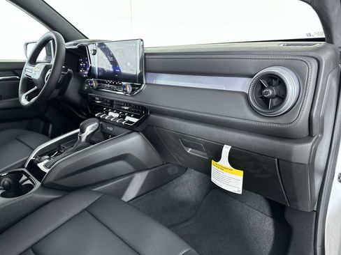 New 2025 Chevrolet Colorado LT w/ LT Convenience Package image 64