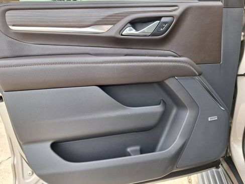 Used 2021 GMC Yukon XL Denali w/ Denali Premium Package RWD image 41