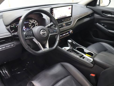 Used 2023 Nissan Altima 2.5 SL AWD/4WD image 17