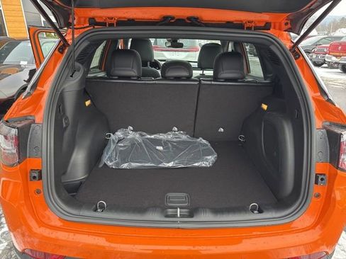 New 2026 Jeep Compass Limited w/ Sun, Sound & Navigation Group image 28