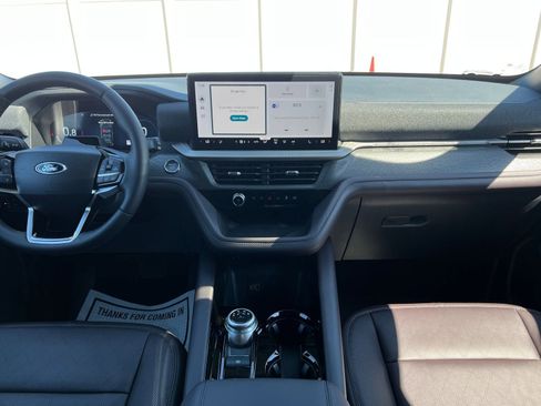 New 2026 Ford Explorer Platinum RWD image 23