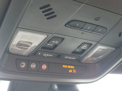 Certified 2023 Cadillac XT4 Premium Luxury FWD image 38