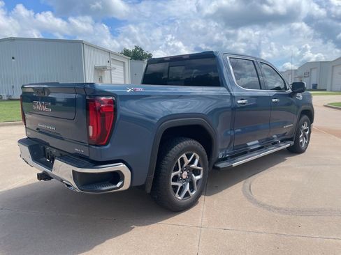 Used 2024 GMC Sierra 1500 SLT w/ SLT Premium Plus Package AWD/4WD image 5