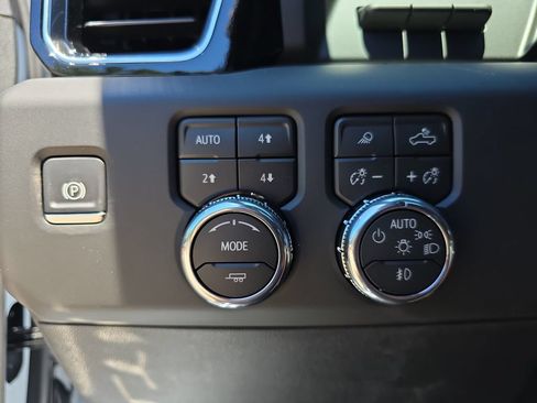 New 2026 GMC Sierra 1500 Denali Ultimate AWD/4WD image 28