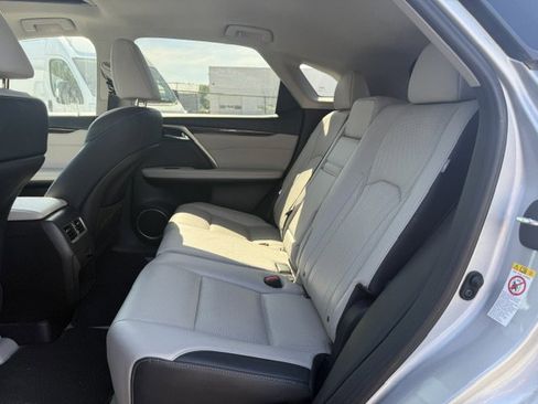 Used 2019 Lexus RX 350 FWD w/ Navigation Package image 5