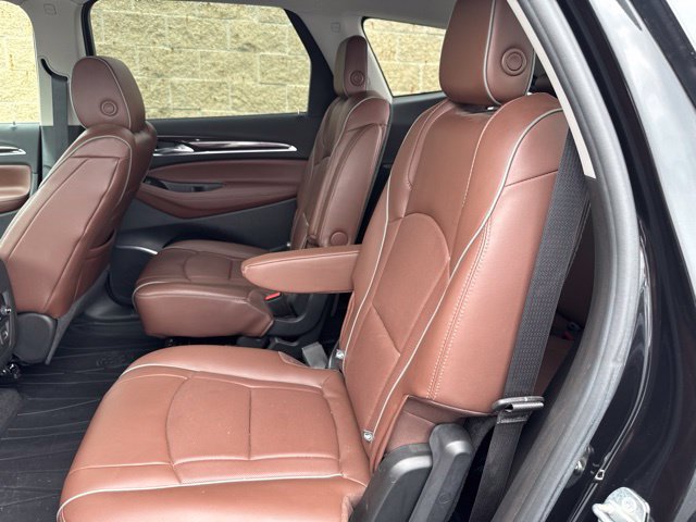 Used 2018 Buick Enclave Avenir w/ Avenir Technology Package AWD/4WD image 15