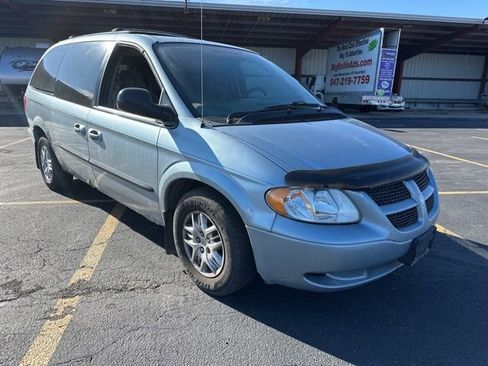 Used 2003 Dodge Grand Caravan Sport image 3