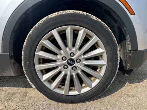 Used 2019 Lincoln MKC Premiere FWD image 19