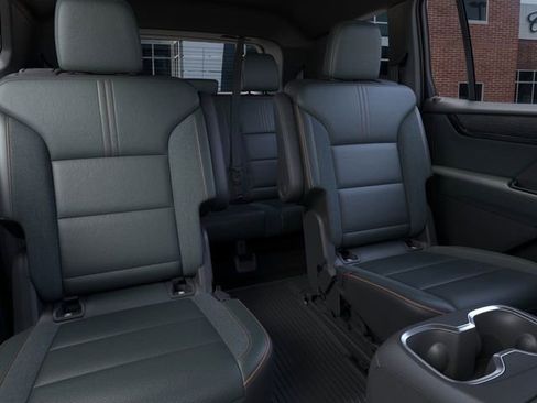 New 2025 GMC Acadia AT4 w/ Super Cruise Package AWD/4WD image 17