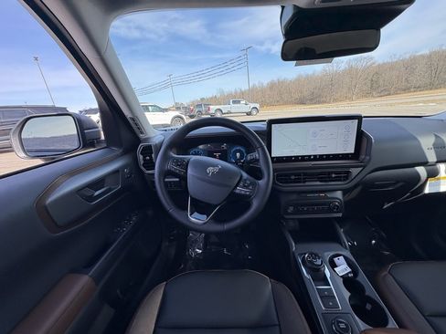 New 2025 Ford Bronco Sport Outer Banks w/ Outer Banks Tech Package+ image 24