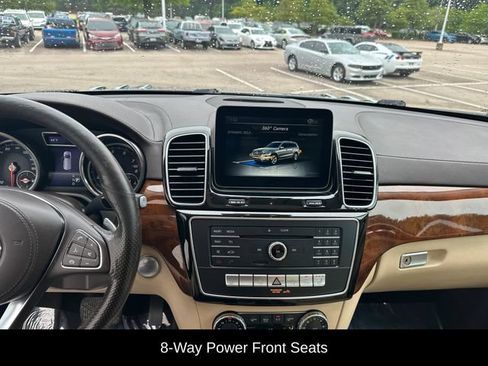 Used 2017 Mercedes-Benz GLS 450 4MATIC image 10