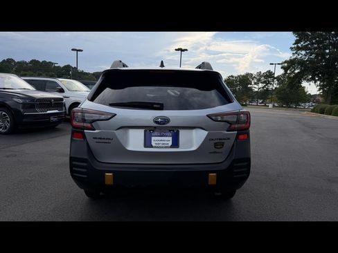 Used 2025 Subaru Outback Wilderness w/ Wilderness Package AWD/4WD image 7