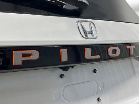 New 2026 Honda Pilot TrailSport image 10