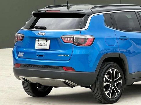 Used 2023 Jeep Compass Limited AWD/4WD image 36