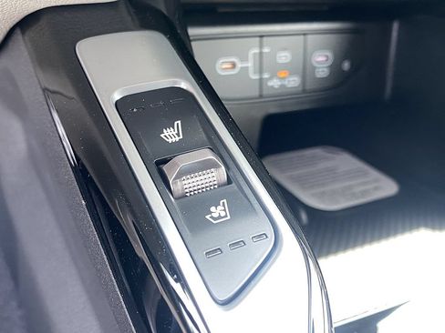 New 2026 Kia Sorento SX Prestige AWD/4WD image 18