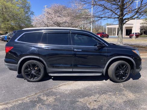Used 2018 Honda Pilot Touring image 2