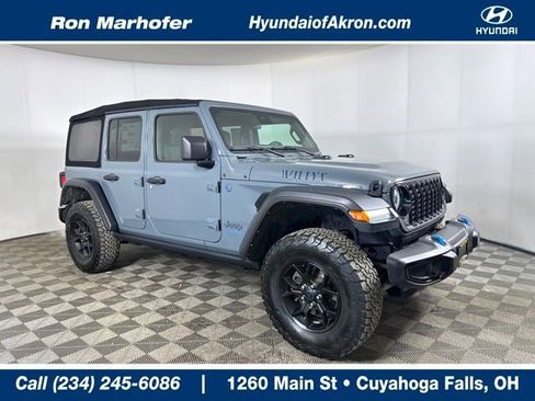 Used 2024 Jeep Wrangler Unlimited image 1