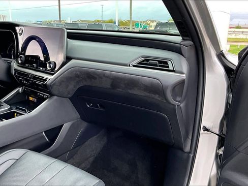 Used 2025 Lexus TX 350 AWD w/ Technology Package image 19