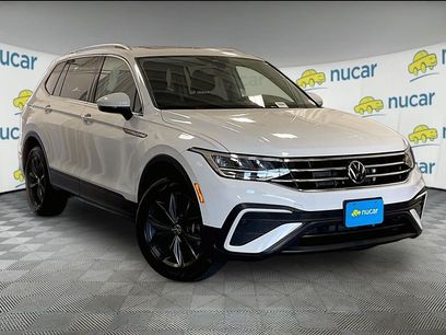 Used 2022 Volkswagen Tiguan SE