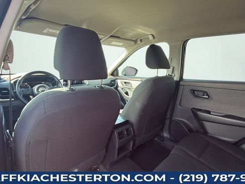 Used 2023 Nissan Rogue S AWD/4WD image 39