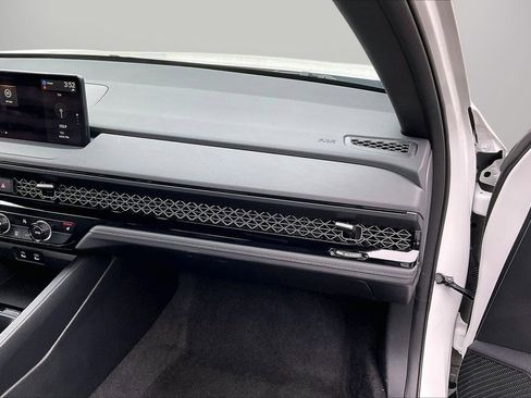 Used 2023 Honda Accord Sport image 20