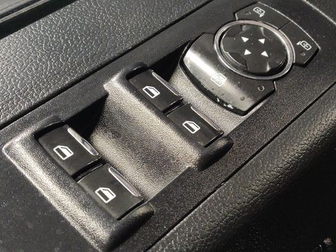 Used 2018 Ford F150 Lariat AWD/4WD image 27