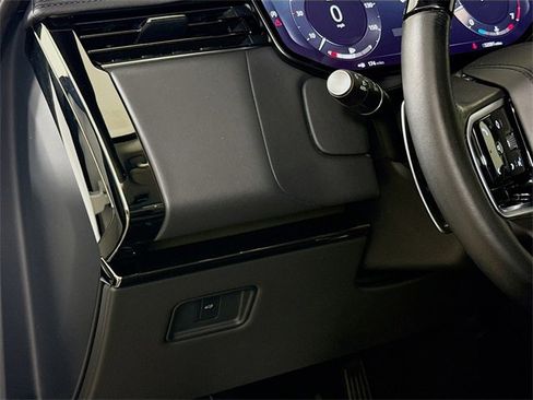 Certified 2023 Land Rover Range Rover Sport SE image 10
