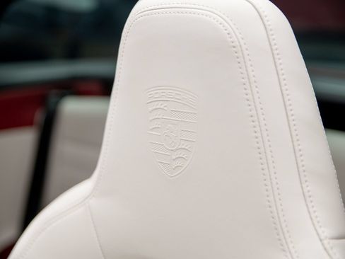 Certified 2026 Porsche 911 Targa 4 GTS AWD/4WD image 24