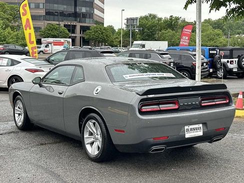 Used 2023 Dodge Challenger SXT RWD image 4