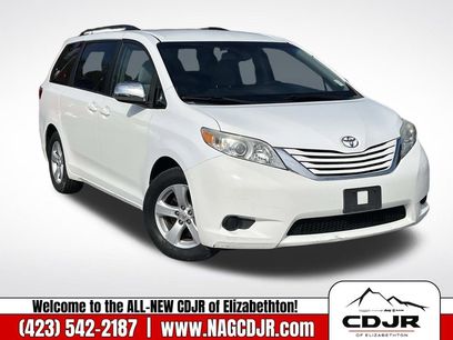 Used 2015 Toyota Sienna LE
