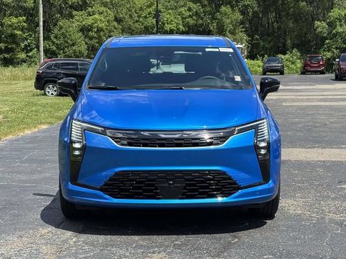 New 2027 Chrysler Pacifica Select AWD/4WD image 31