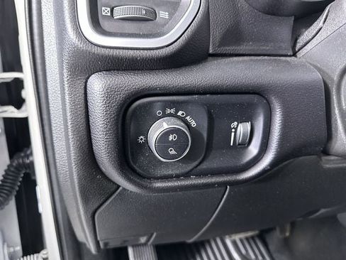 Used 2024 RAM 2500 Big Horn image 18