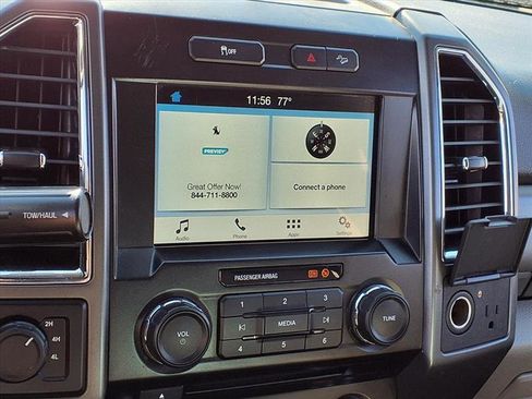 Used 2017 Ford F250 XLT w/ XLT Value Package image 5